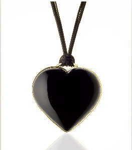 Gold Heart ebony Black Bakelite pendant - Click Image to Close